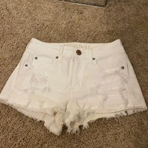American Eagle white shorts!